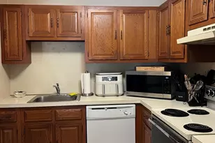 320 Fellsview Terrace, Stoneham, MA 02180 - Photo 5