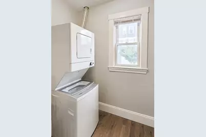 108 Callender Street #1, Boston, MA 02124 - Photo 9