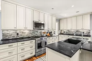 14 North St, Manchester by the Sea, MA 01944 - Photo 7