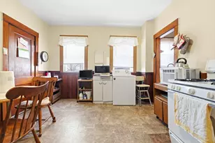 85 Faywood Ave, Boston, MA 02128 - Photo 15