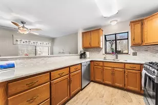61 Clement Ct, Haverhill, MA 01832 - Photo 1