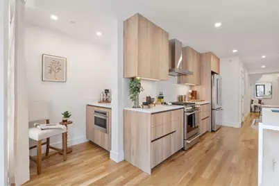 6 Gen Devine Wy #1, Boston, MA 02127 - Photo 5