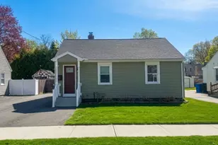 23 Gilman St, Springfield, MA 01118 - Photo 1