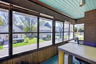 24 Fielding St, Concord, MA 01742 - Photo 5