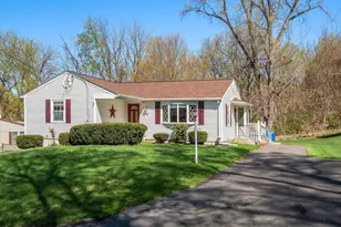 22 Buckingham Ave, West Springfield, MA 01089 - Photo 21