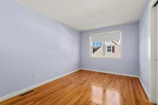 22 Buckingham Ave, West Springfield, MA 01089 - Photo 15