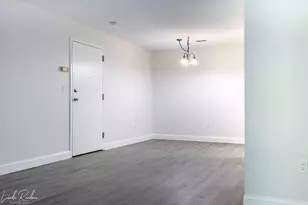 2412 Franklin Crossing Rd, Franklin, MA 02038 - Photo 3