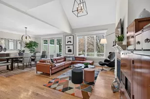 25 Crenshaw Ln, Andover, MA 01810 - Photo 5