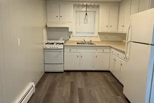 114 Warren St, Fall River, MA 02721 - Photo 5