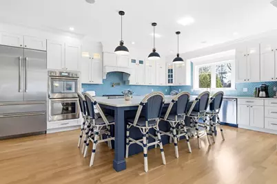 20 Ocean Ave, Swampscott, MA 01907 - Photo 13