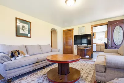 136 Chapel St, Gardner, MA 01440 - Photo 9