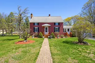 136 Chapel St, Gardner, MA 01440 - Photo 1
