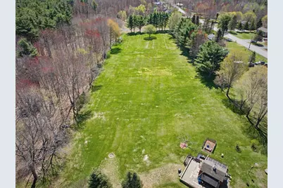 136 Chapel St, Gardner, MA 01440 - Photo 3