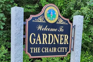 136 Chapel St, Gardner, MA 01440 - Photo 33