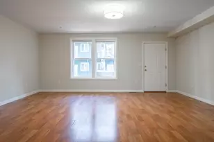 45 Chelsea St, Boston, MA 02128 - Photo 5