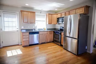 22 Merrimac Way, Tyngsborough, MA 01879 - Photo 3