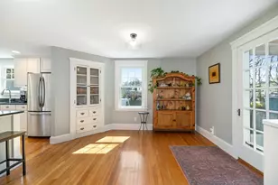 135 Essex St, Beverly, MA 01915 - Photo 13