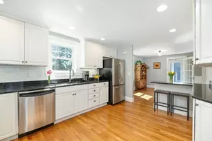 135 Essex St, Beverly, MA 01915 - Photo 15