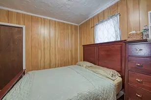 82 Braley Rd, Freetown, MA 02717 - Photo 17