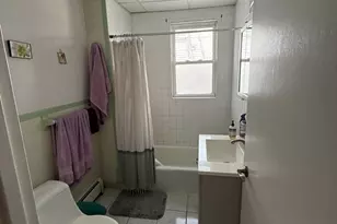 112 Thurston, Somerville, MA 02145 - Photo 5