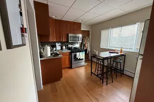 112 Thurston, Somerville, MA 02145 - Photo 3