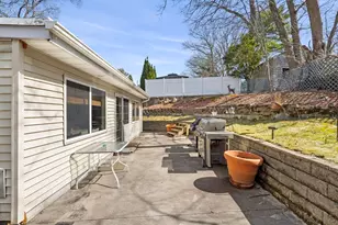 91 Great Woods Rd, Saugus, MA 01906 - Photo 19