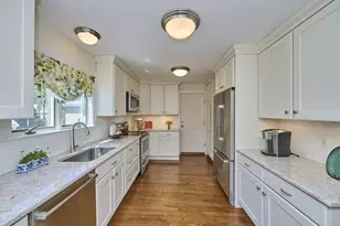 34 Converse Ave, Newton, MA 02458 - Photo 9