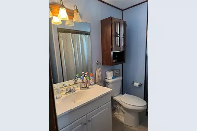 147 Jefferson St, Fall River, MA 02721 - Photo 21
