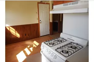 147 Jefferson St, Fall River, MA 02721 - Photo 3