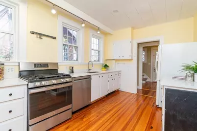 54 Southbourne Rd, Boston, MA 02130 - Photo 11
