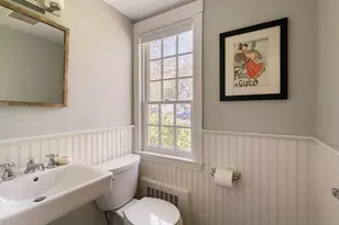 22 Standish Rd, Wellesley, MA 02481 - Photo 15