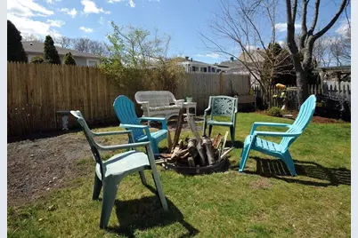 12 L Street, Hull, MA 02045 - Photo 21
