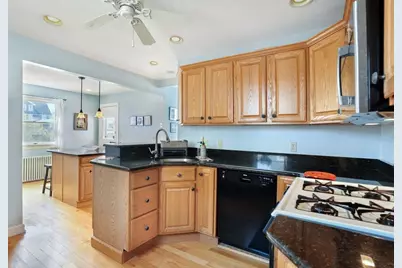 12 L Street, Hull, MA 02045 - Photo 9