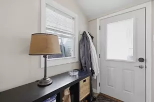411B Lake Ave, Worcester, MA 01604 - Photo 19