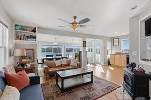 411B Lake Ave, Worcester, MA 01604 - Photo 11