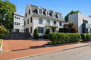 39 Hammond St, Cambridge, MA 02138 - Photo 1