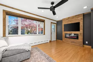 186 Compos St, Somerset, MA 02726 - Photo 11
