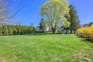 186 Compos St, Somerset, MA 02726 - Photo 27