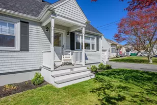 186 Compos St, Somerset, MA 02726 - Photo 23