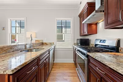 27 Prince St. #3L, Cambridge, MA 02139 - Photo 5