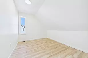 33 Crapo St, New Bedford, MA 02740 - Photo 27
