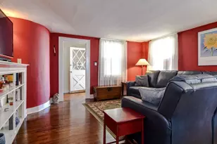 88 Elm St, Framingham, MA 01701 - Photo 5