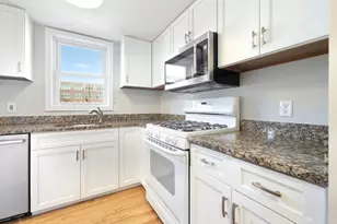 442 Main St, Boston, MA 02129 - Photo 9