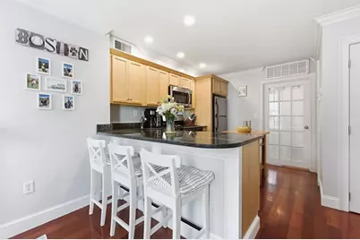 523 E 2nd St #5, Boston, MA 02127 - Photo 1