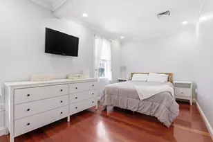 523 E 2nd St, Boston, MA 02127 - Photo 11