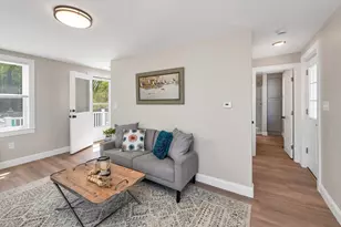 3 Madison St, Newburyport, MA 01950 - Photo 11