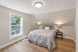 3 Madison St, Newburyport, MA 01950 - Photo 17