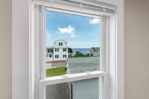 3 Madison St, Newburyport, MA 01950 - Photo 25
