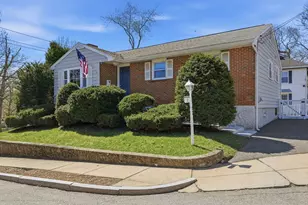 2 Irena Rd, Boston, MA 02124 - Photo 29