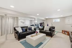 2 Irena Rd, Boston, MA 02124 - Photo 19